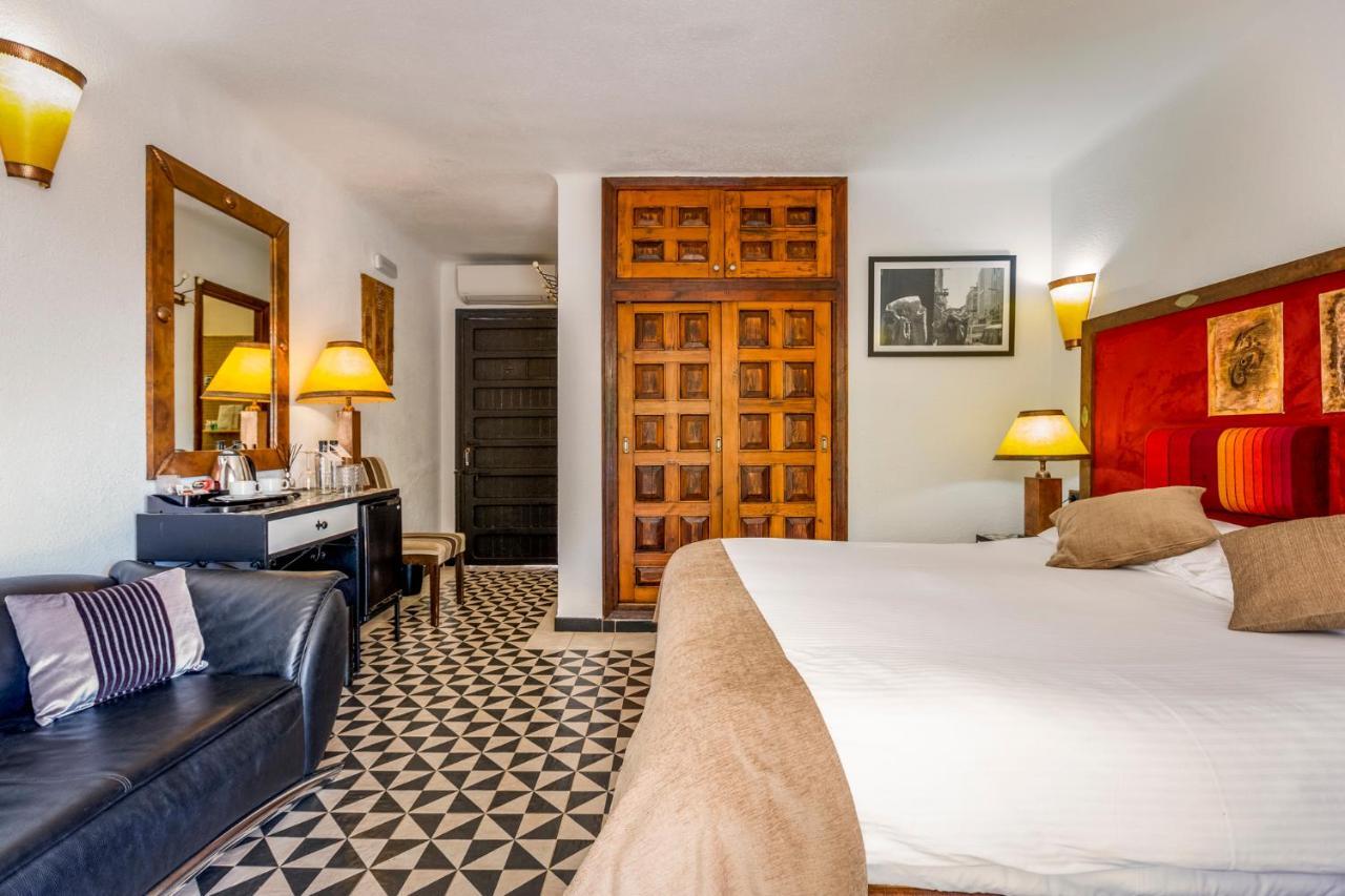 Boutique Hotel Las Islas (Adults Only) فوينخيرولا المظهر الخارجي الصورة