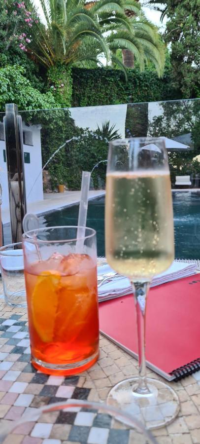 Boutique Hotel Las Islas (Adults Only) فوينخيرولا المظهر الخارجي الصورة